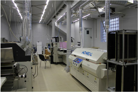 Smd Lehimleme Yüzeyi Montaj Geri Akış Fırını Küçük 4 Bölge 980mm Isıtma Tüneli